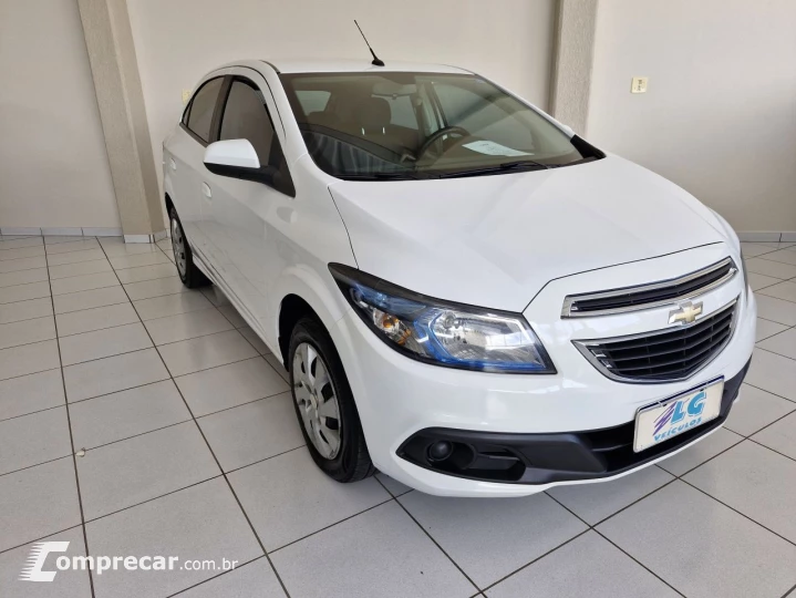 Onix Hatch 1.4 4P FLEX LT