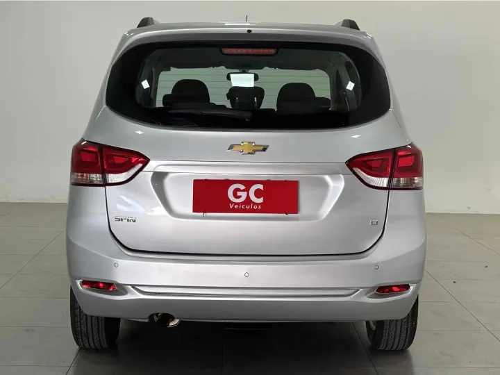 SPIN 1.8 LT 8V FLEX 4P AUTOMÁTICO