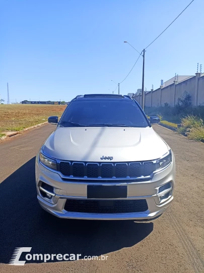 COMMANDER 1.3 T270 Turbo Overland