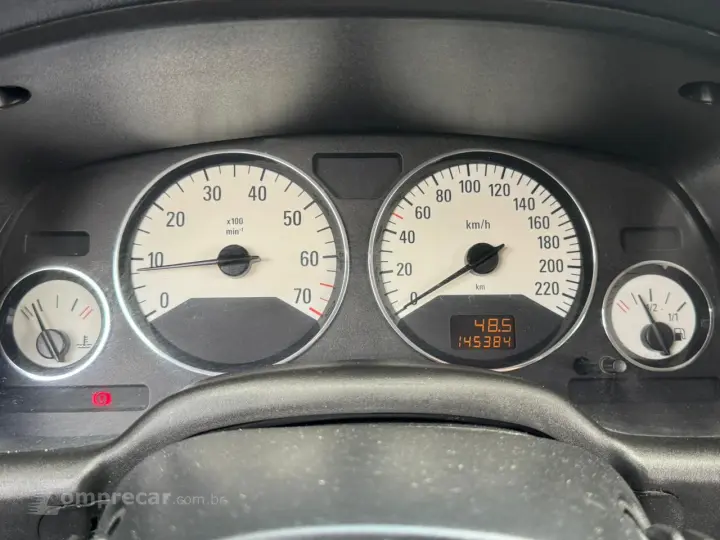 ASTRA 2.0 MPFI Advantage 8V