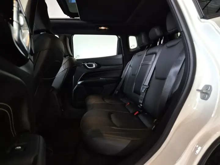 COMPASS 1.3 T270 Turbo S