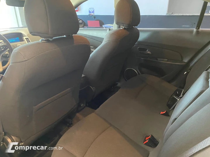 CRUZE 1.4 LT
