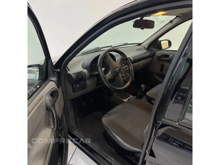 CLASSIC 1.0 MPFI LS 8V FLEX 4P MANUAL