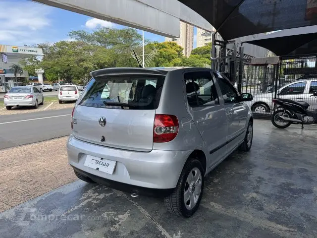 FOX - 1.0 MI TREND 8V 4P MANUAL