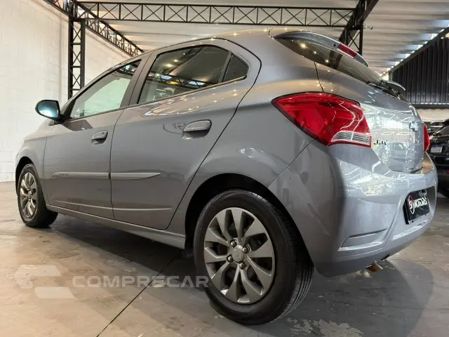 ONIX - 1.0 SPE/4 JOY BLACK 8V 4P MANUAL