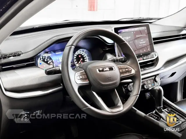 COMPASS - 1.3 T270 TURBO LONGITUDE AT6