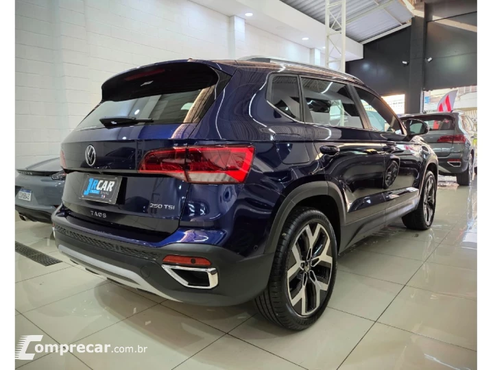 TAOS 1.4 250 TSI TOTAL FLEX HIGHLINE AUTOMÁTICO