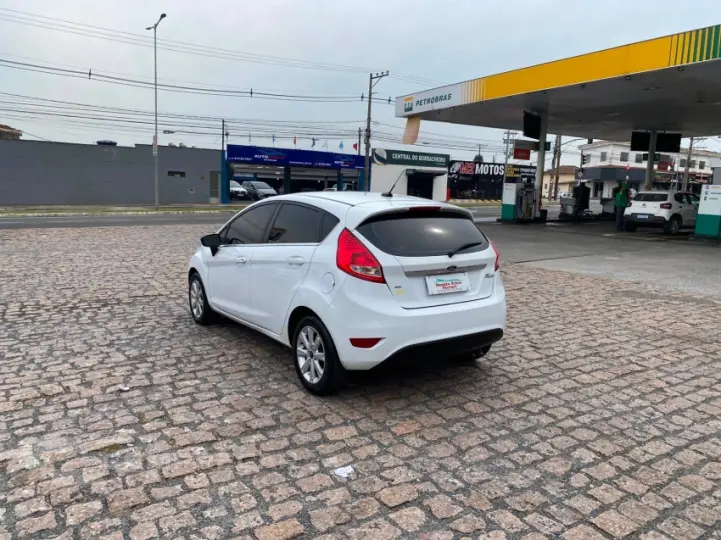 FIESTA 1.6 SE Hatch 16V