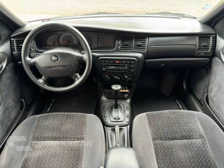 Vectra CD 2.2 16V / 2.0 16V Mec./Aut.