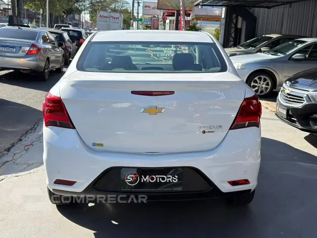 PRISMA - 1.4 MPFI LT 8V 4P MANUAL
