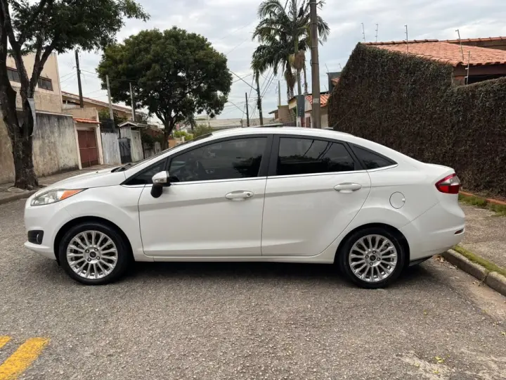 FIESTA 1.6 Titanium Sedan 16V Auto