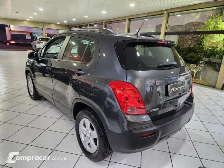 Tracker 1.8 16V 4P FLEX LT AUTOMÁTICO