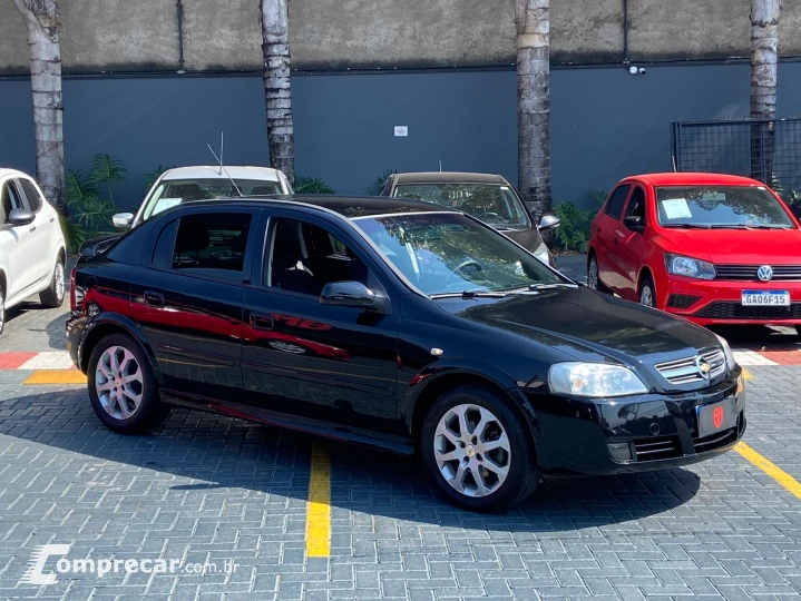 ASTRA 2.0 MPFI Advantage 8V