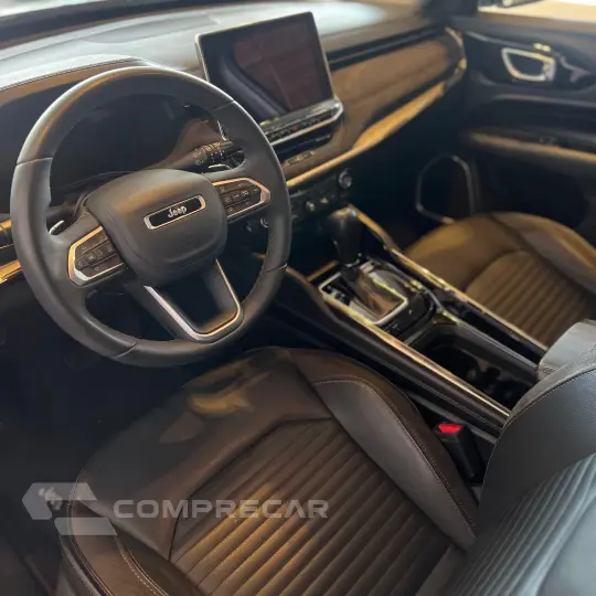 COMMANDER 1.3 T270 Turbo Limited