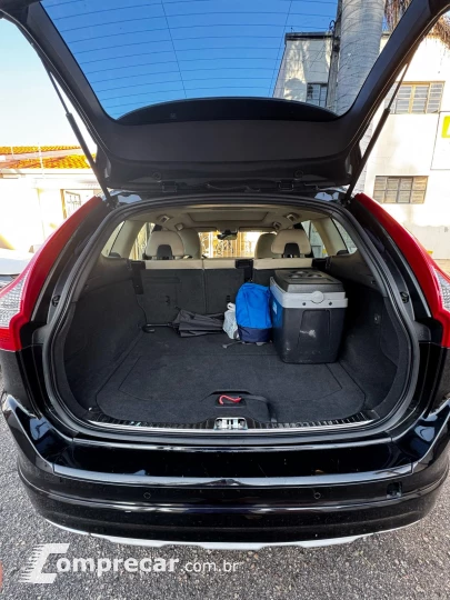 XC60 2.0 T5 Momentum