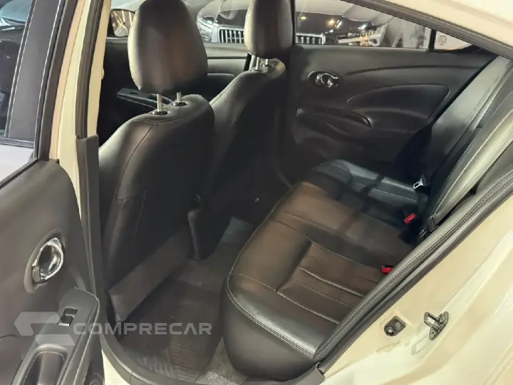 VERSA 1.6 16V DIRECT SL 4P XTRONIC