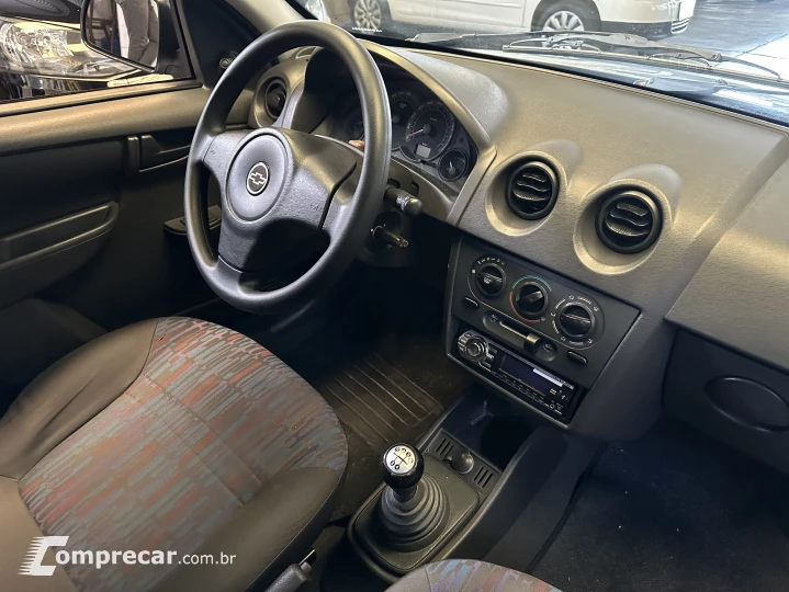 CELTA 1.0 MPFI VHCE Spirit 8V