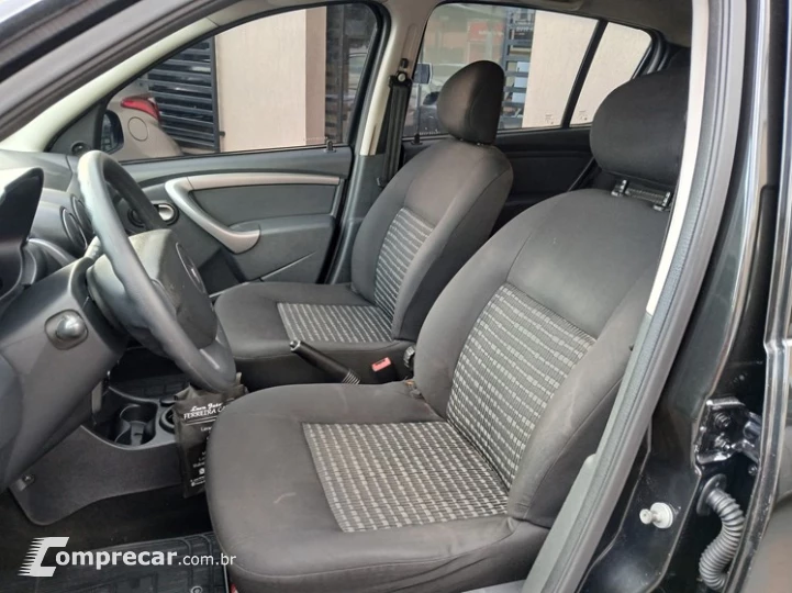 SANDERO