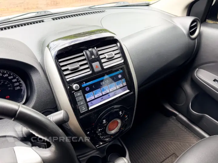 VERSA SL 1.6 16V FlexStart 4p Aut.