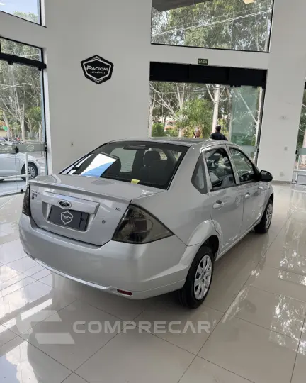 FIESTA 1.6 MPI Class Sedan 8V