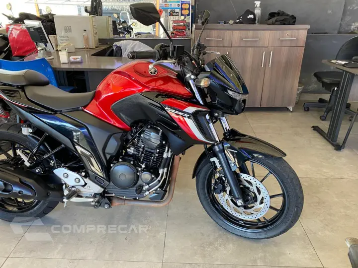 FZ 25 FAZER 250