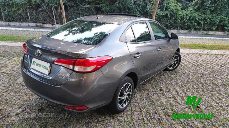YARIS 1.5 16V Sedan XLS Connect