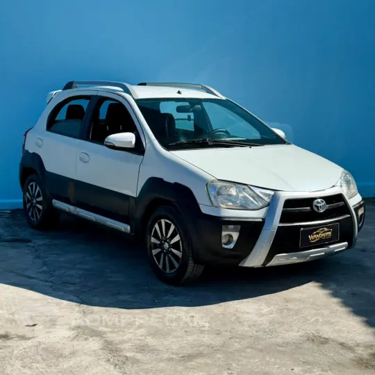 ETIOS CROSS 1.5 Flex 16V 5p Mec.