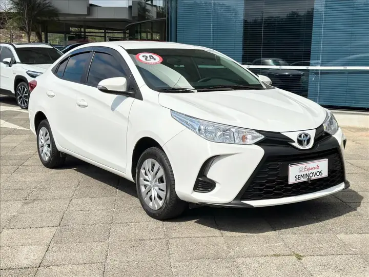 YARIS 1.5 16V FLEX SEDAN XL MULTIDRIVE