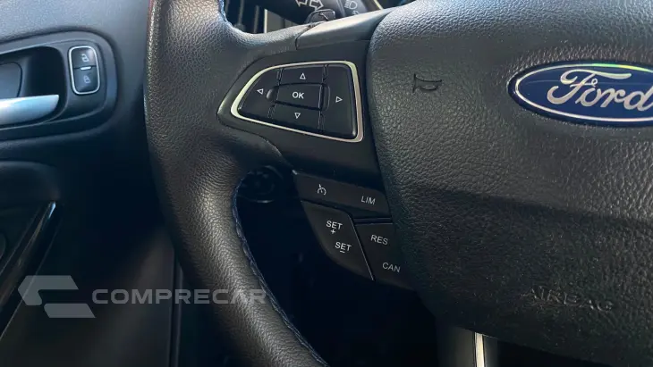 FORD FOCUS 2.0 TITANIUM HATCH 16V