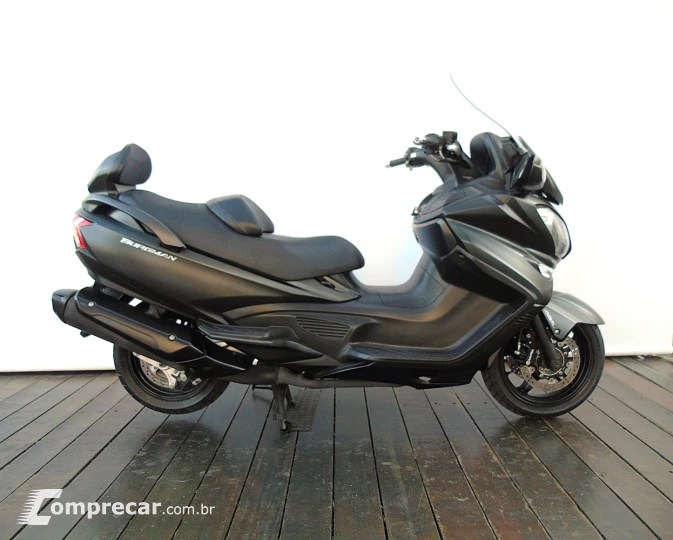 SUZUKI BURGMAN 650 EXECUTIVE