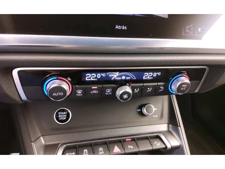 Q3 2.0 40 TFSI GASOLINA PERFORMANCE BLACK PLUS QUATTRO TIPTR