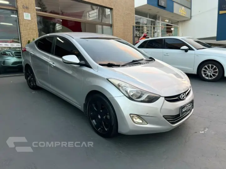 Elantra GLS 1.8 16V Aut.