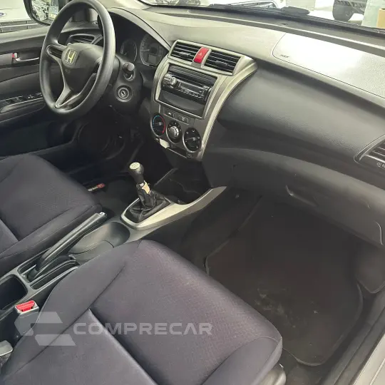 CITY Sedan DX 1.5 Flex 16V Mec.