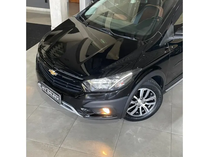 ONIX 1.4 MPFI ACTIV 8V FLEX 4P AUTOMÁTICO