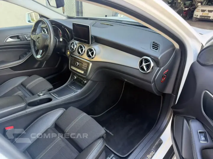 GLA 200 Advance 1.6/1.6 TB 16V Flex Aut.