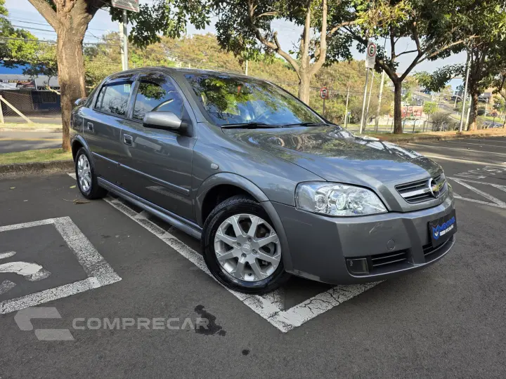 ASTRA 2.0 MPFI Advantage 8V
