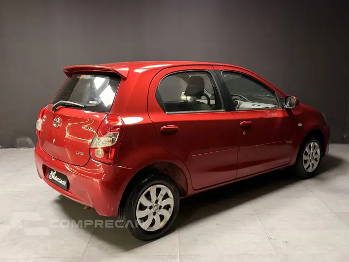 ETIOS 1.3 XS 16V FLEX 4P MANUAL