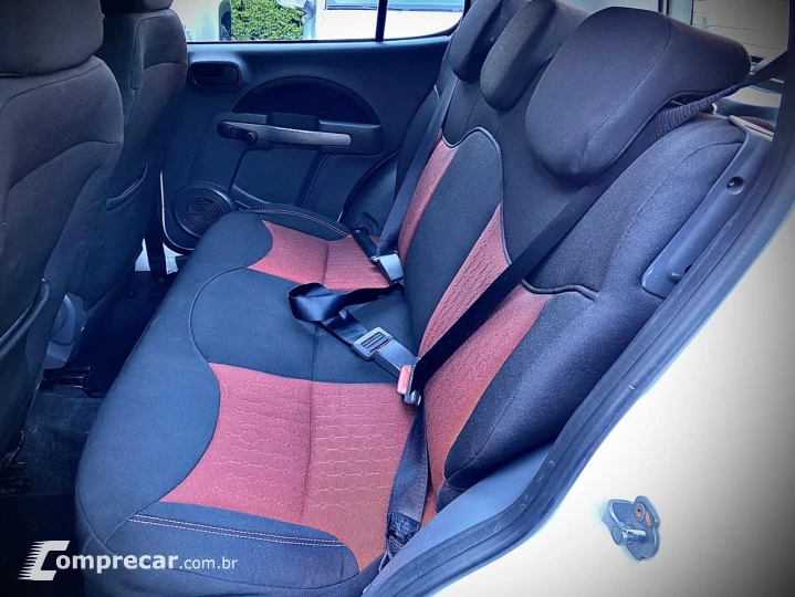 UNO 1.4 EVO Sporting 8V