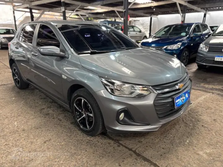 ONIX 1.0 TURBO AT HB