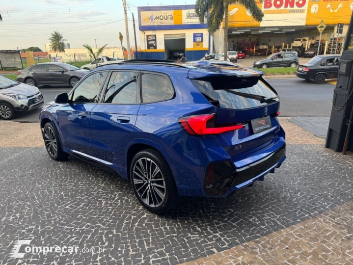 X1 2.0 16V TURBO GASOLINA SDRIVE20I M SPORT STEPTRONIC