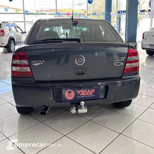 ASTRA 2.0 MPFI Advantage 8V