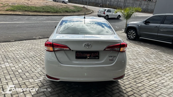 YARIS 1.5 16V Sedan XS