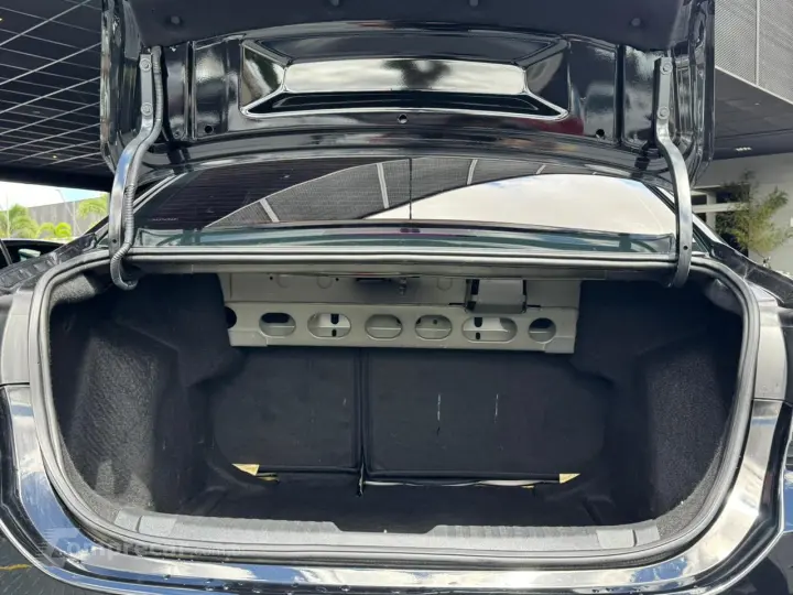 ONIX 1.0 Turbo Plus LTZ