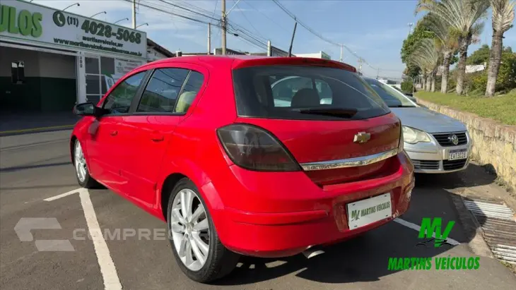 VECTRA 2.0 MPFI GT HATCH 8V FLEX 4P MANUAL