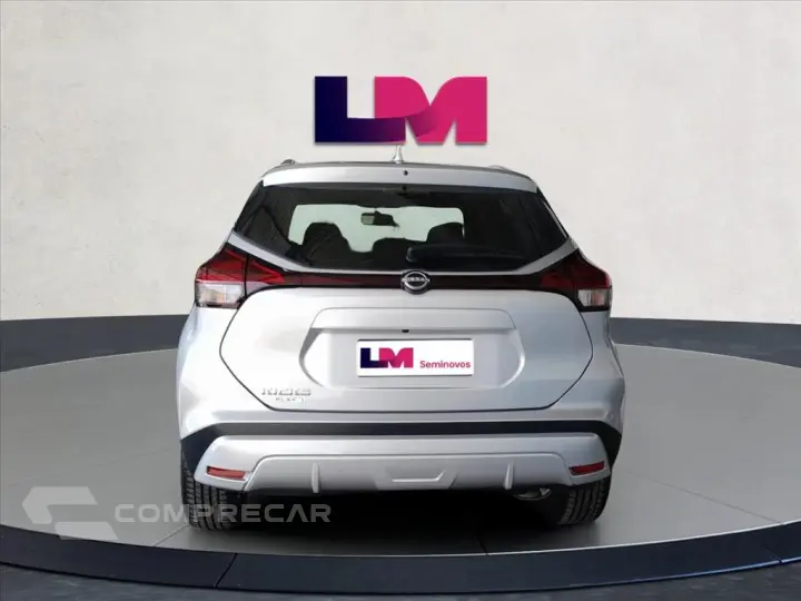 KICKS PLAY 1.6 16V FLEXSTART SENSE XTRONIC