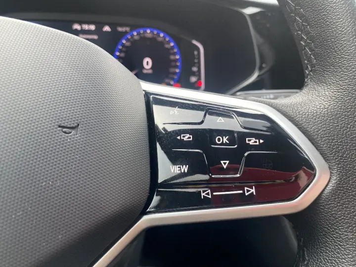 TAOS 1.4 250 TSI TOTAL FLEX HIGHLINE AUTOMÁTICO