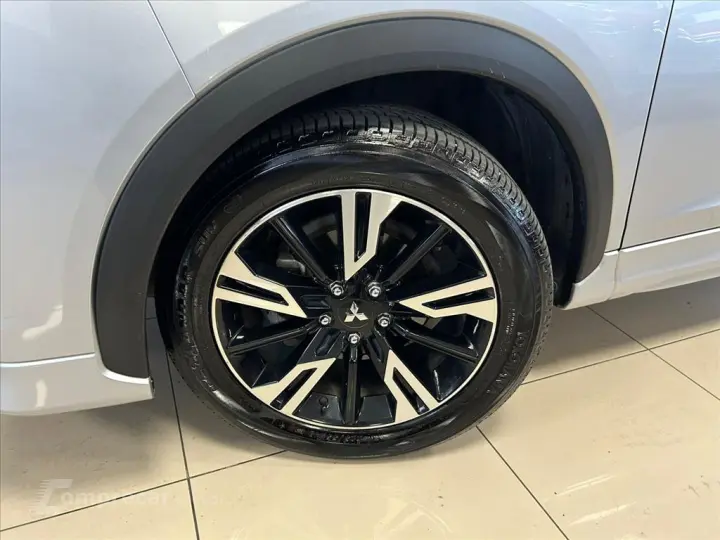 ECLIPSE CROSS 1.5 MIVEC TURBO GASOLINA HPE-S CVT