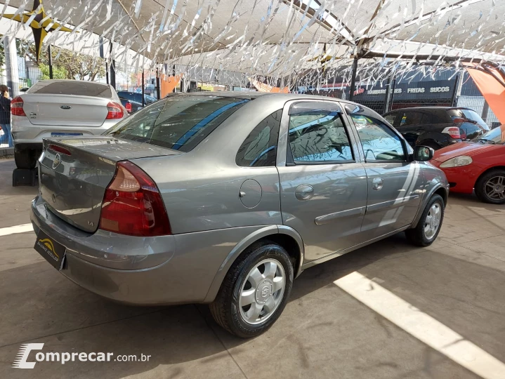 Corsa Sedan 1.4