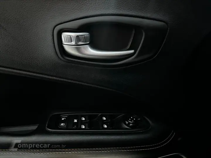 COMPASS 2.0 16V DIESEL LONGITUDE 4X4 AUTOMÁTICO