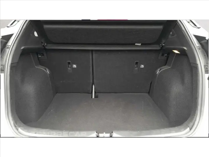 KICKS PLAY 1.6 16V FLEXSTART SENSE XTRONIC